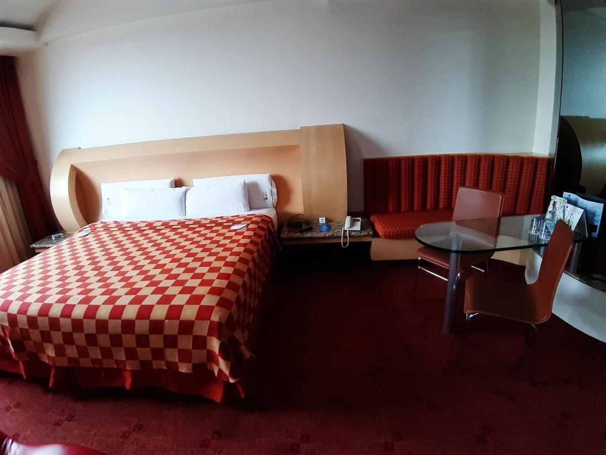 Auto Hotel Legaria Мехико Экстерьер фото