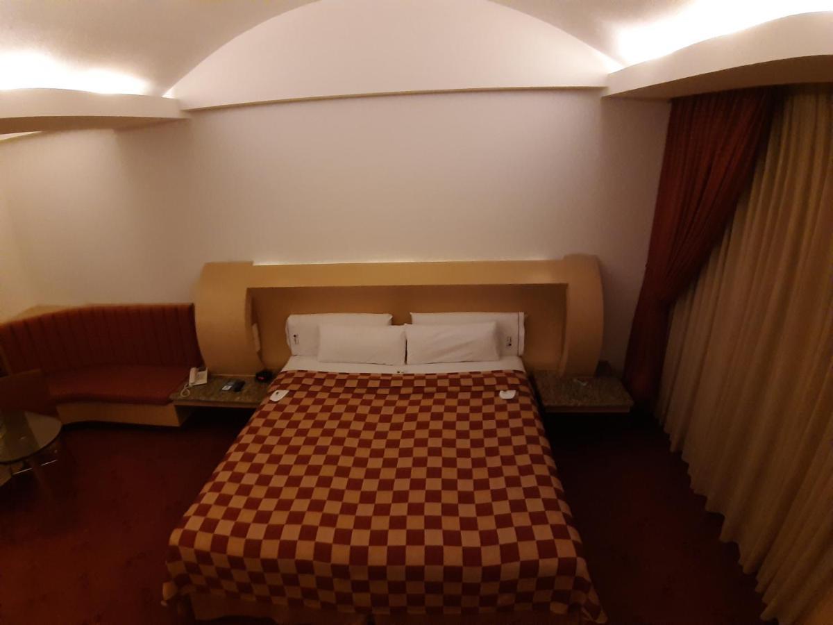 Auto Hotel Legaria Мехико Экстерьер фото
